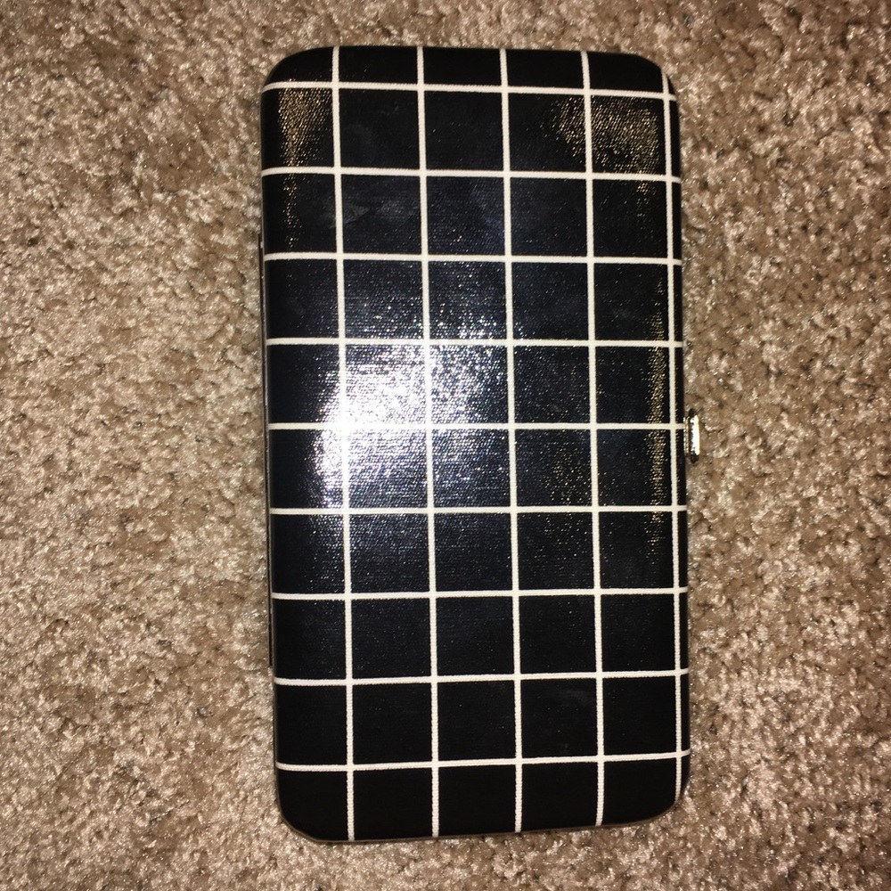 Forever 21 Wallet